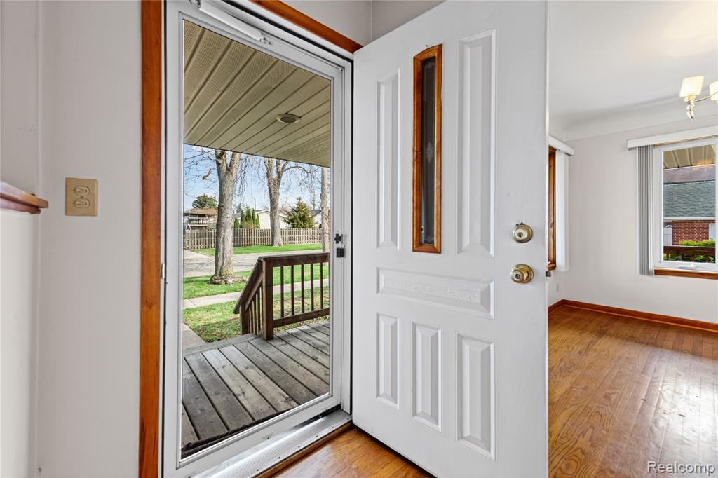 3212 11th Street, Wyandotte, MI 48192 — Photo 5