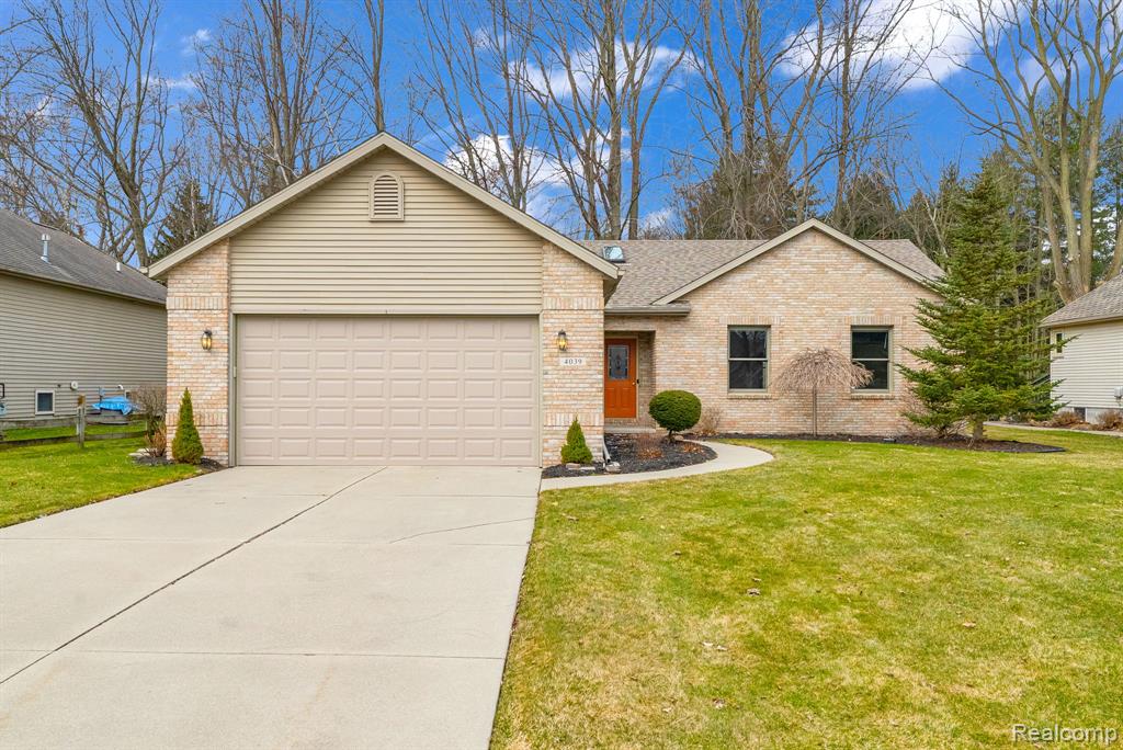 4039 Stoney Creek Drive, Fort Gratiot, MI 48059 — Photo 2