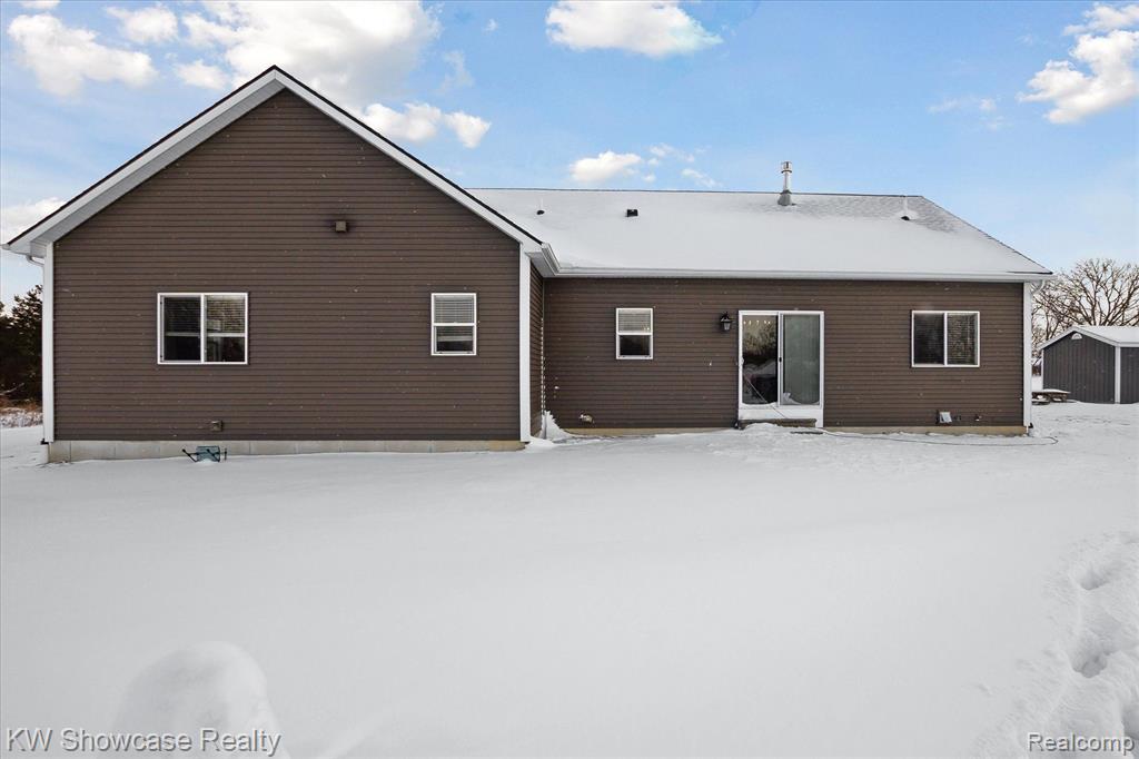 9345 HICKORY RIDGE Road, Holly, MI 48442 — Photo 35