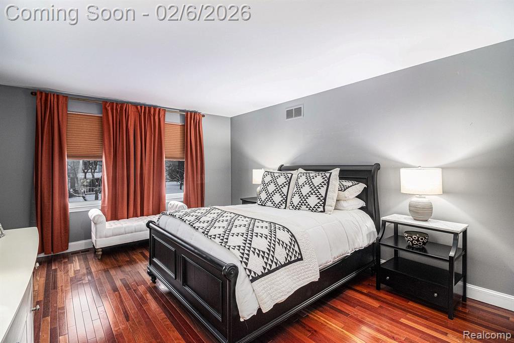 24516 Simmons Drive, Novi, MI — Photo 14