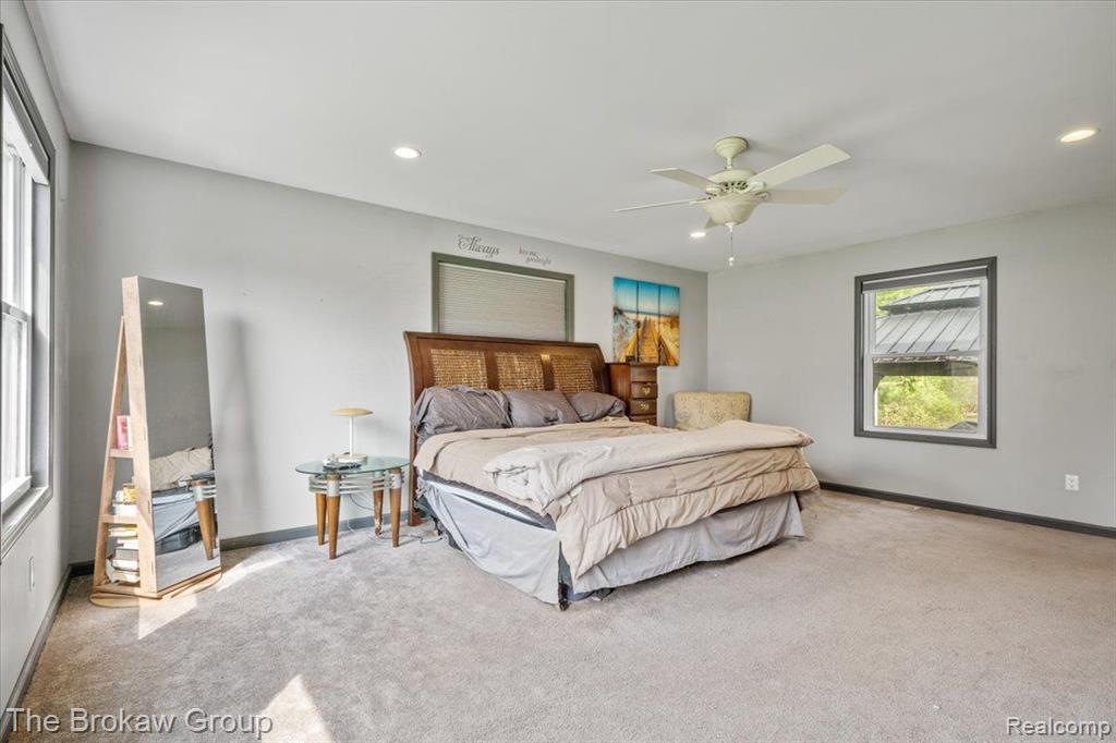 4145 HILLCREST Drive, Warren, MI 48092 — Photo 33