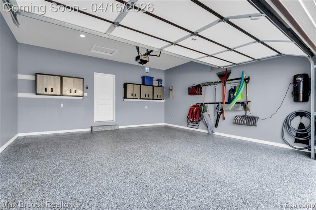 495 Cornerstone Drive, Oxford, MI 48371 — Photo 36