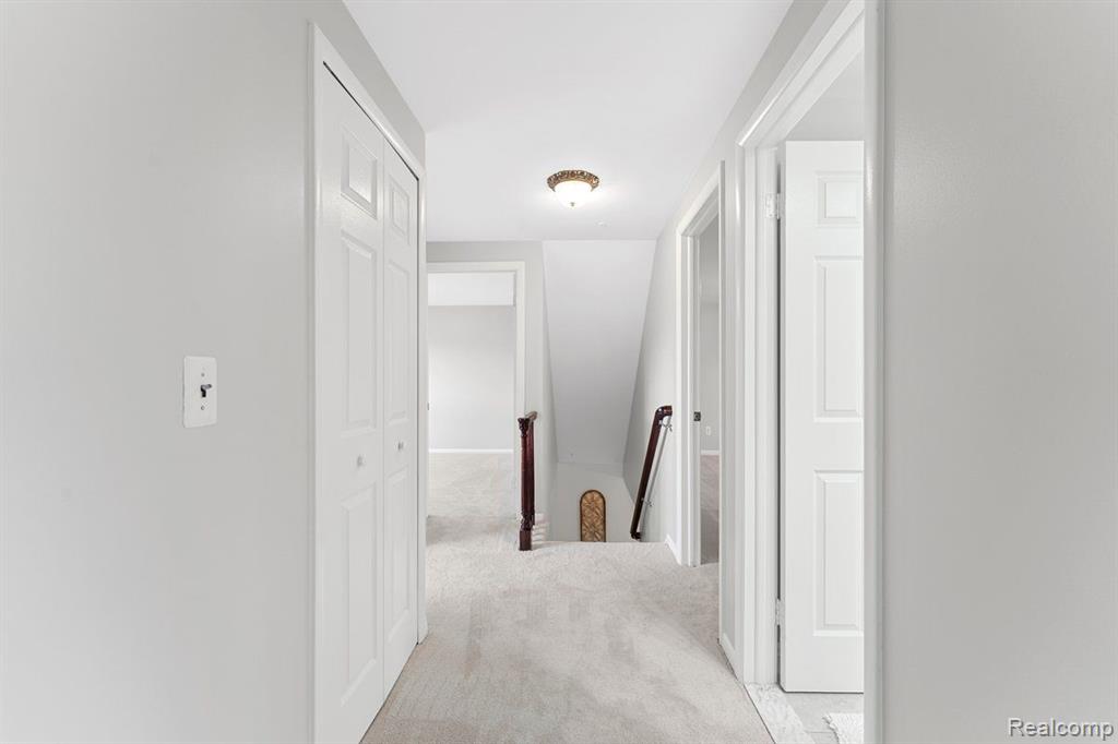 42275 CHATTERTON Court, Northville, MI 48168 — Photo 19