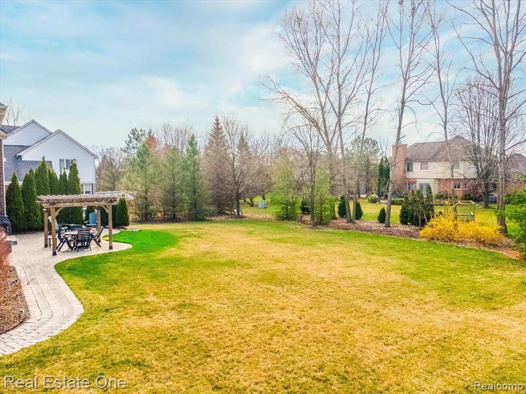 48025 E OXFORD Court, Canton, MI 48187 — Photo 5