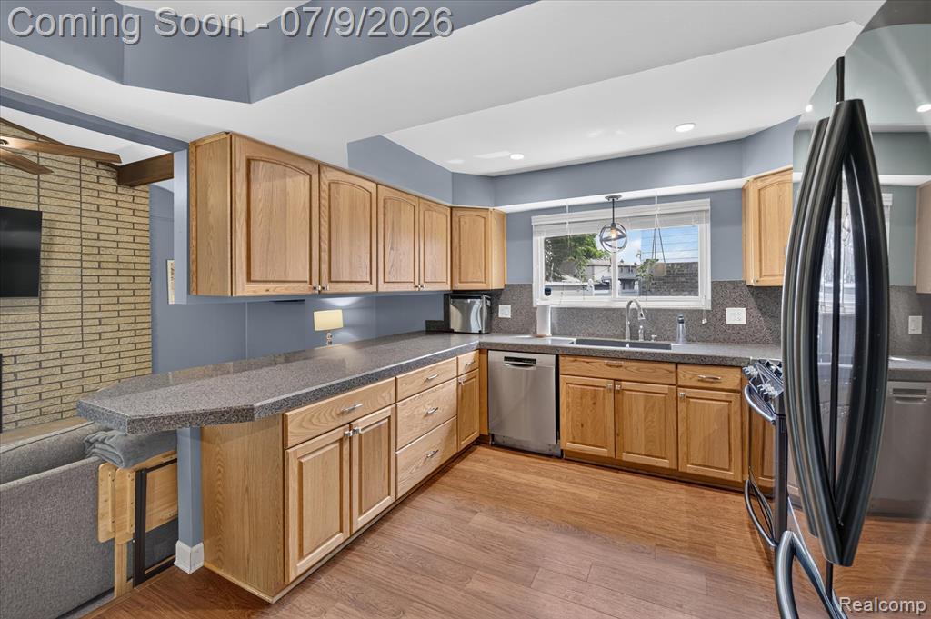 42854 Lombardy Drive, Canton, MI 48187 — Photo 17