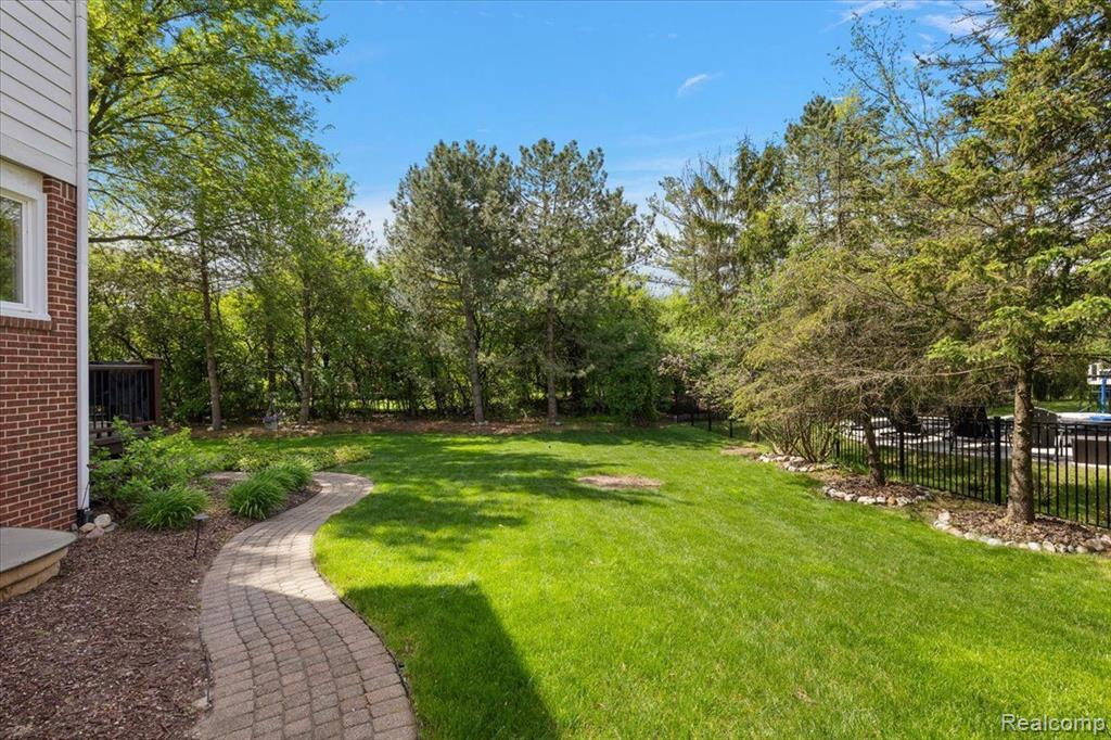 40211 BEXLEY Way, Northville, MI 48168 — Photo 8