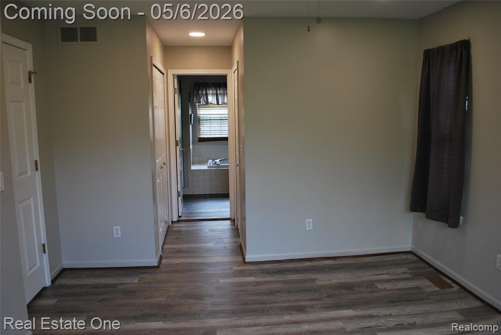 42998 Bradley Drive, Van Buren, MI 48111 — Photo 27