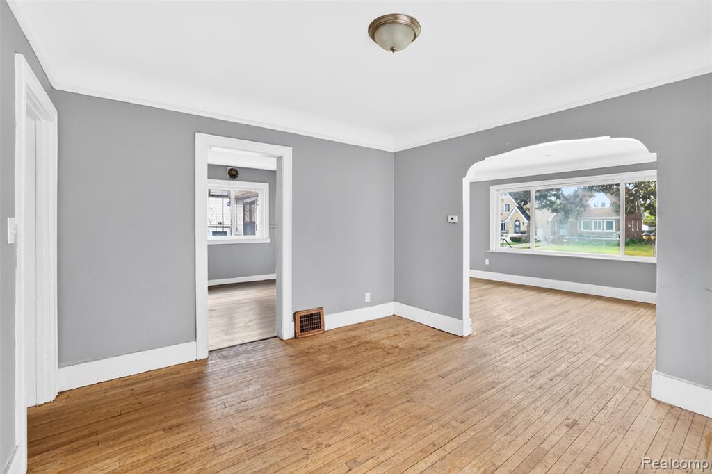 12716 Wilshire Drive, Detroit, MI 48213 — Photo 7