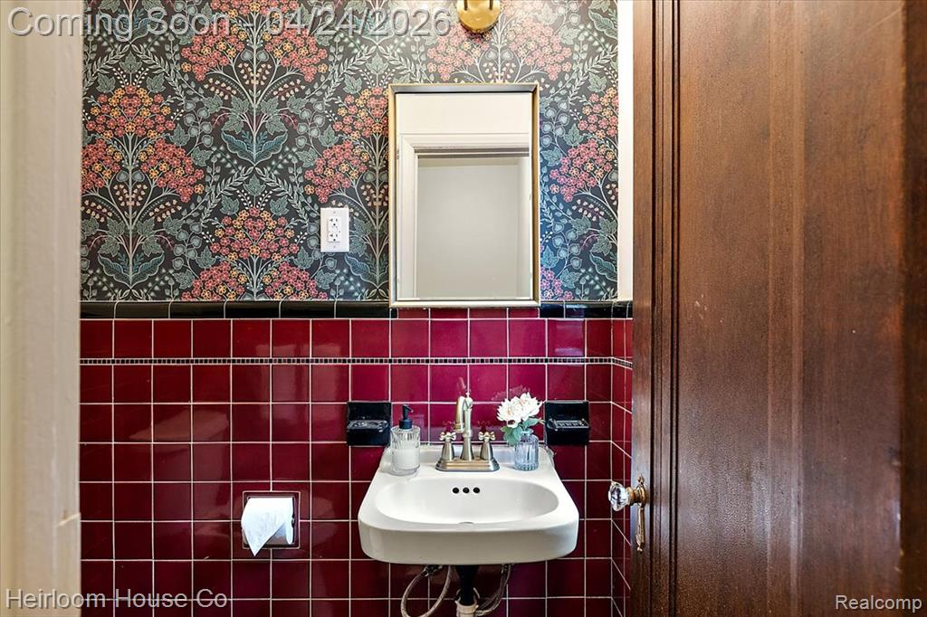 17205 Muirland Street, Detroit, MI 48221 — Photo 22
