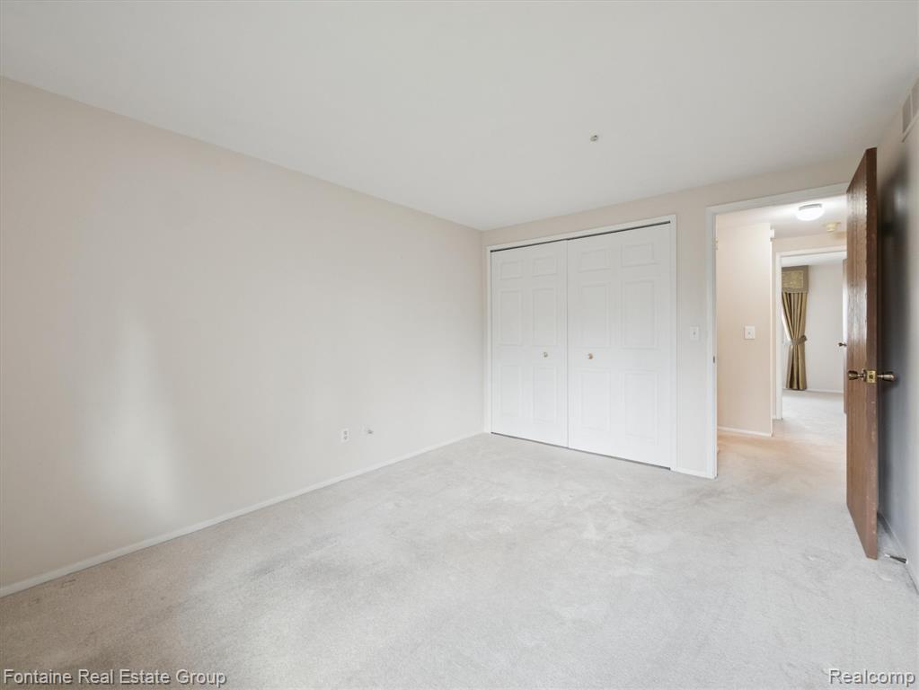 48124 Colony Farm Circle, Plymouth, MI 48170 — Photo 25
