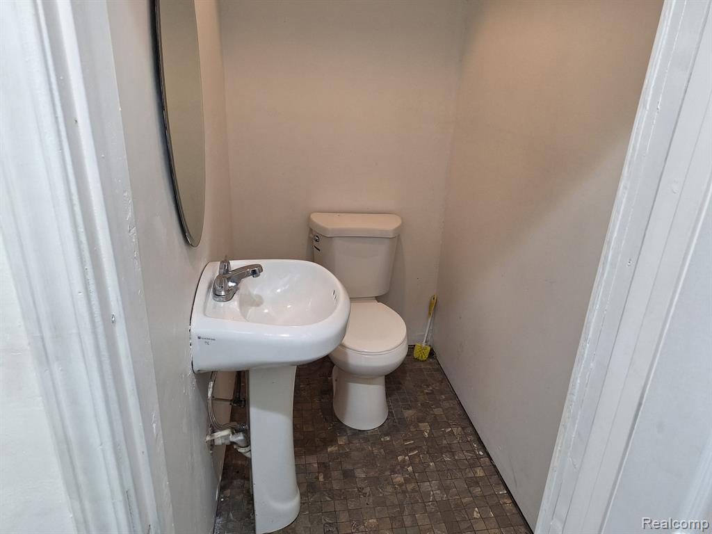 16120 W McNichols Road, Detroit, MI 48235 — Photo 10