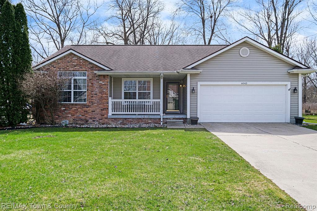 6043 SIPES Lane, Flint, MI 48532 — Photo 19