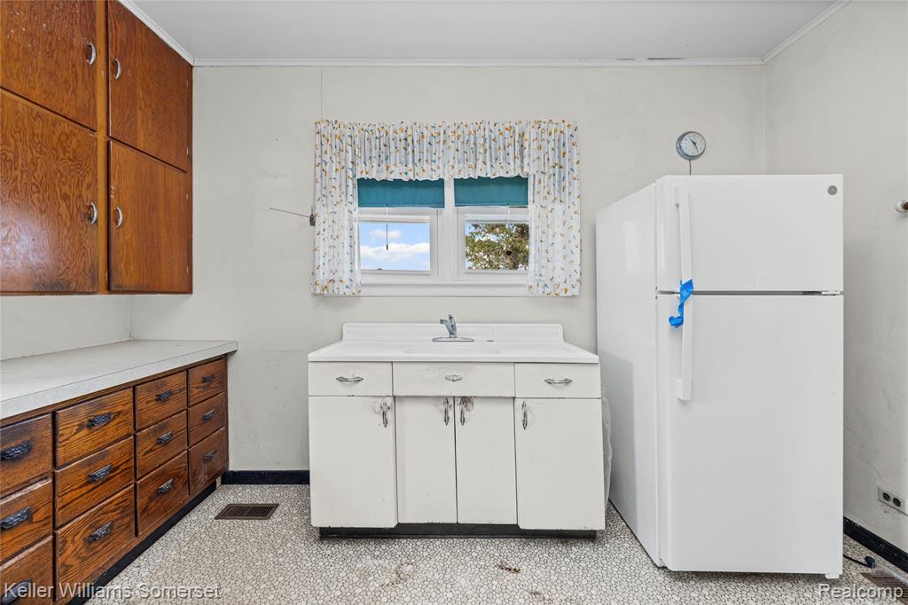 11098 Oelke Road, Maybee, MI — Photo 14