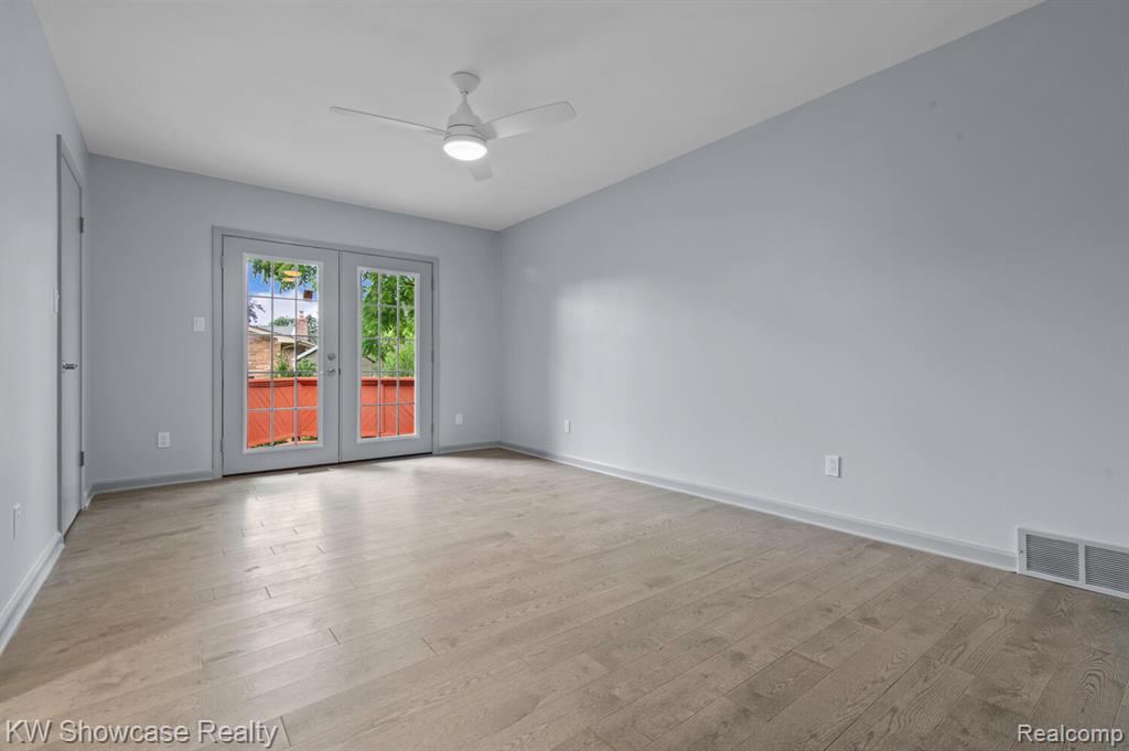 43351 ASPEN Drive, Sterling Heights, MI 48313 — Photo 21