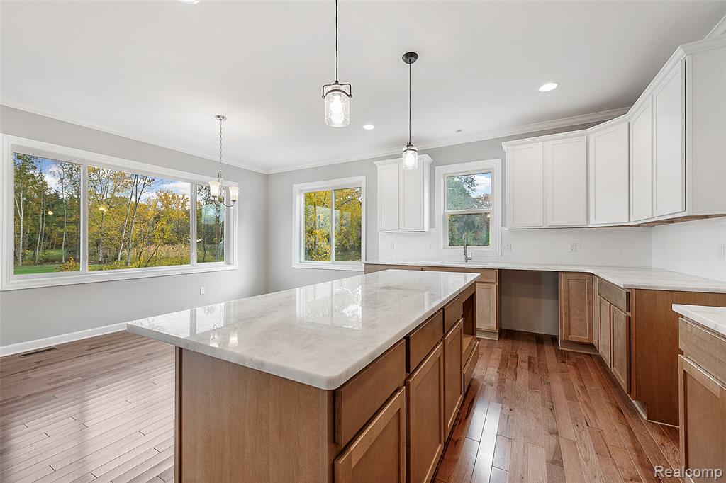 5232 Farmridge Lane, Grand Blanc, MI 48439 — Photo 13