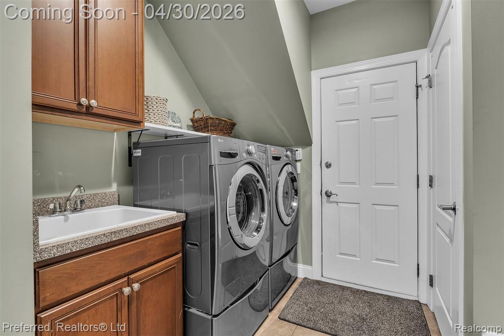 50241 Teton Ridge Drive, Northville, MI 48168 — Photo 43