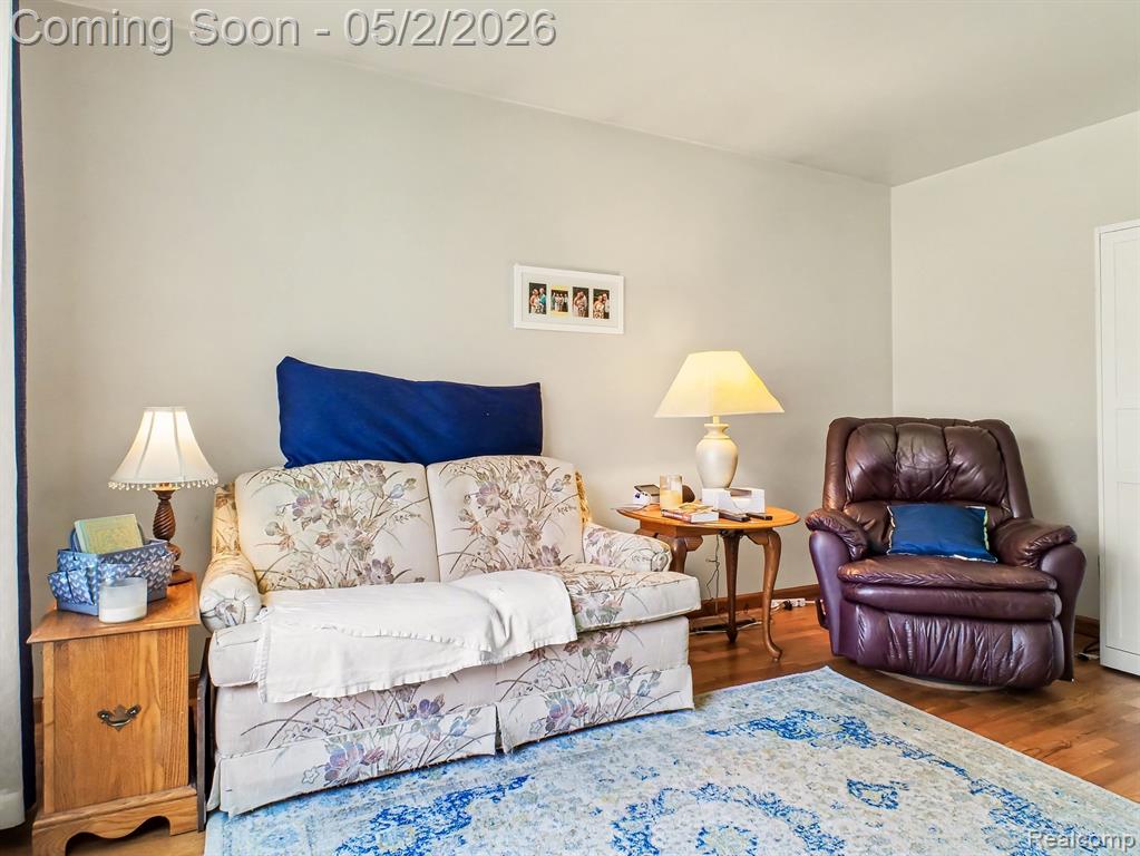 4488 Thorntree Drive, Burton, MI 48509 — Photo 18