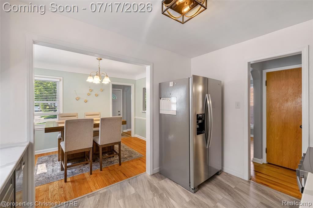 20855 Lochmoor Street, Harper Woods, MI 48225 — Photo 13