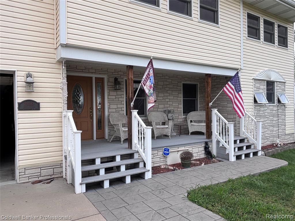 39883 Duluth Street, Harrison Township, MI — Photo 4