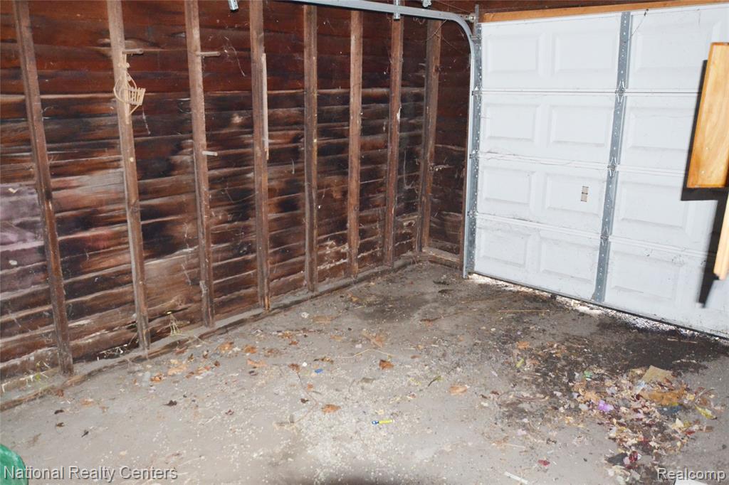 757 Orchard Street, Wyandotte, MI 48192 — Photo 30