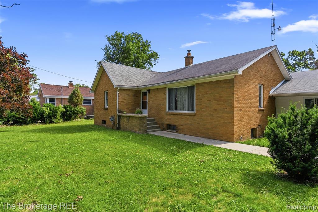 3290 Drexel Avenue, Flint, MI 48506 — Photo 3