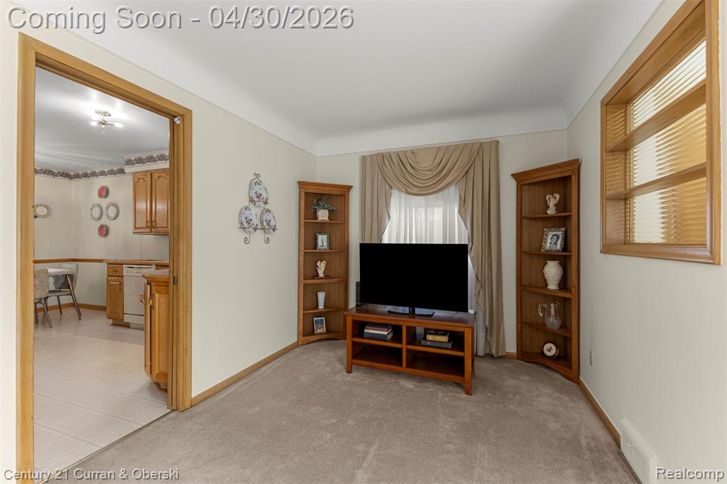 8262 Vine Avenue, Allen Park, MI 48101 — Photo 15