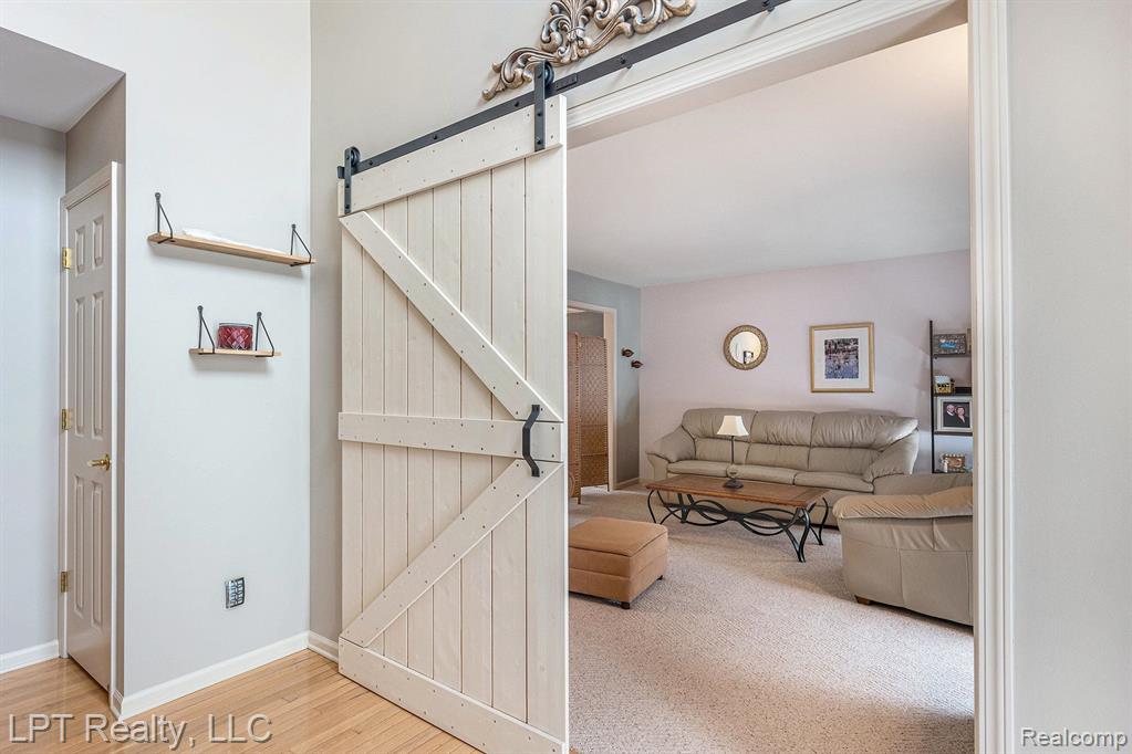 54472 ISLE ROYALE Avenue, Macomb, MI 48042 — Photo 6