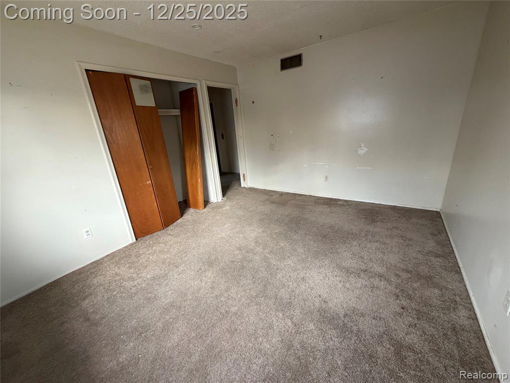 2236 Rosenfield Drive, Flint, MI 48505 — Photo 4