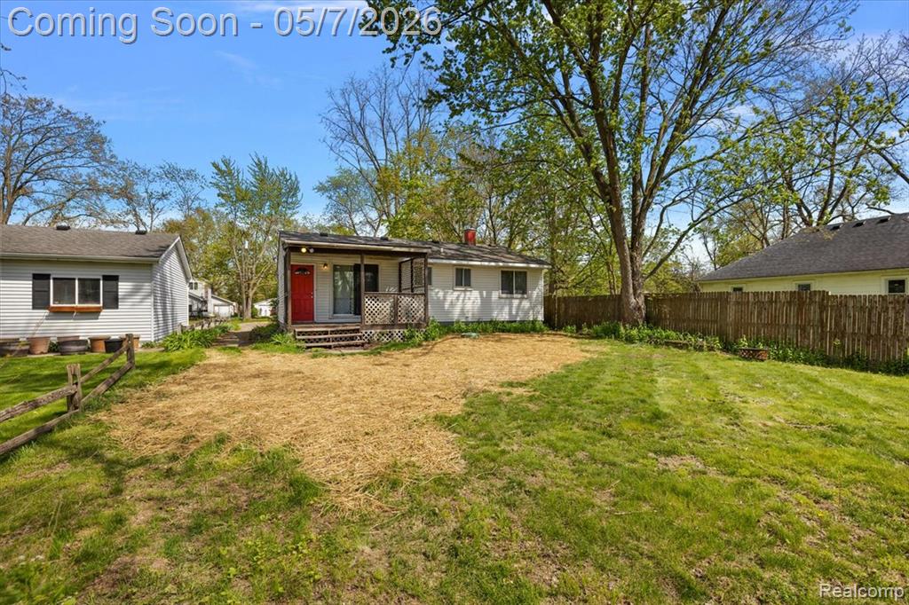 2795 Woodbury Street, Walled Lake, MI 48390 — Photo 45