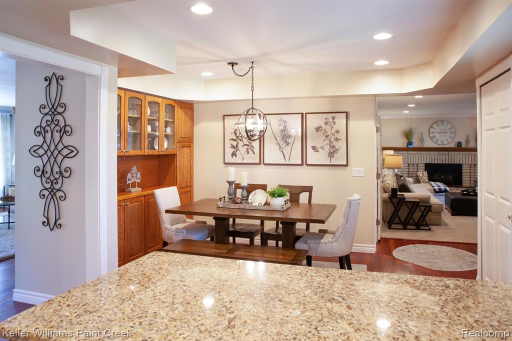 4621 REGENCY Drive, Shelby Twp, MI 48316 — Photo 14