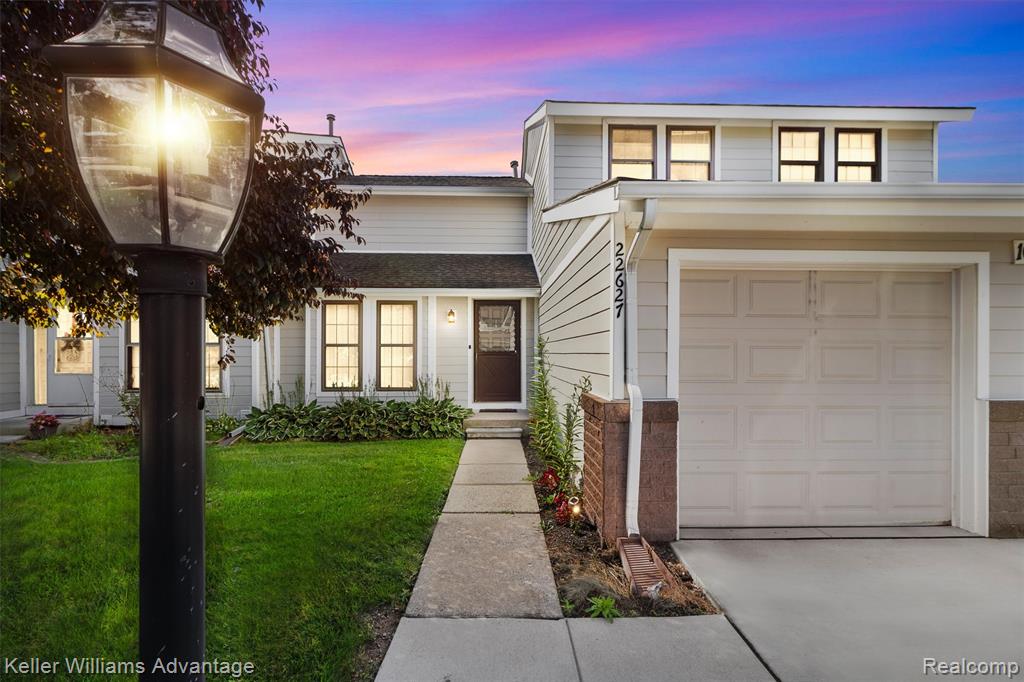 22627 Cranbrooke Drive, Novi, MI