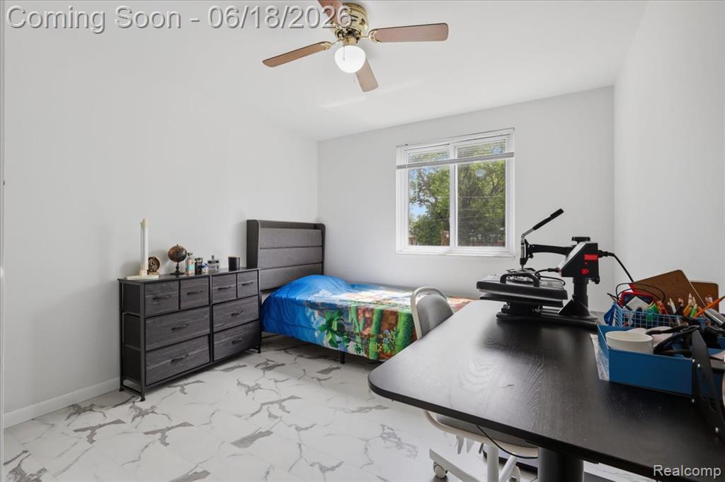 13575 Mercedes, Redford, MI 48239 — Photo 17