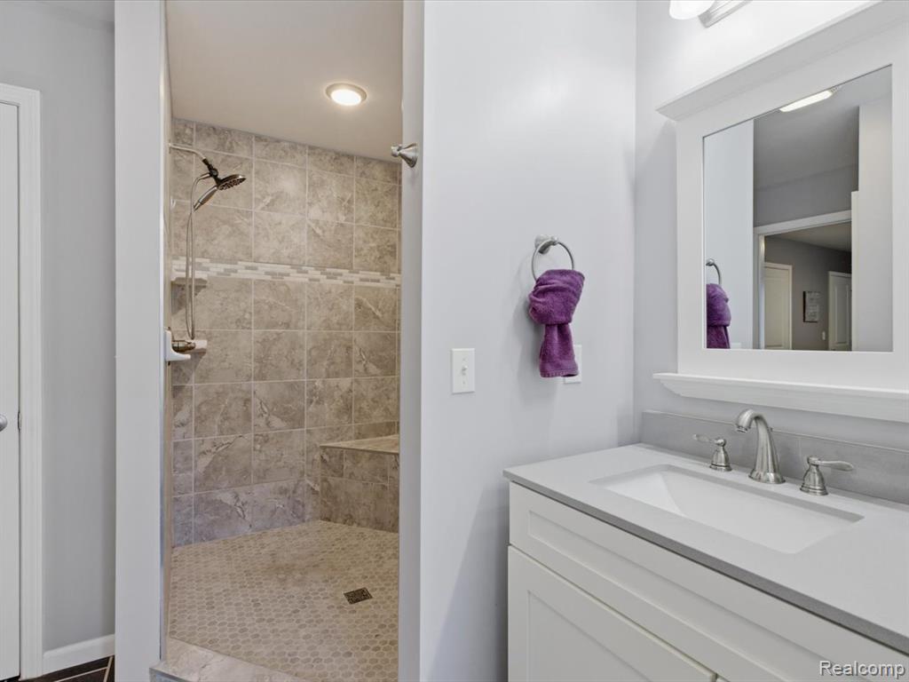 832 N 9th Street, St. Clair, MI 48079 — Photo 22