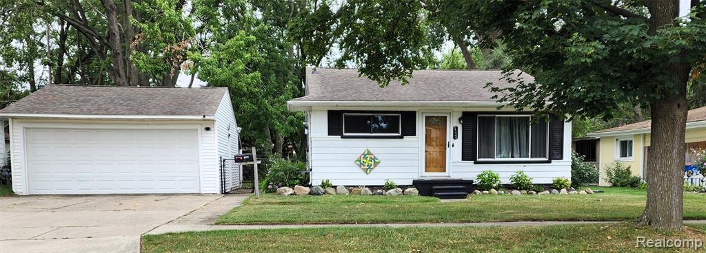 3320 Morrissey Avenue, Warren, MI 48091