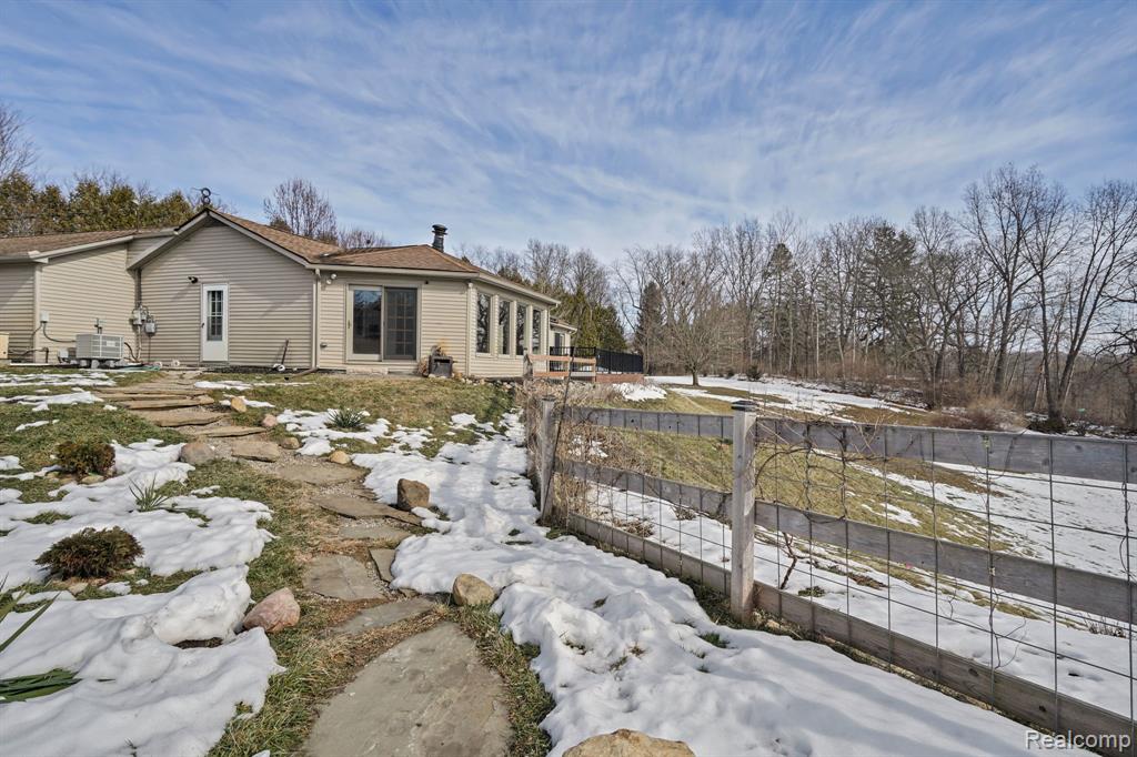35 Leece Road, Ortonville, MI 48462 — Photo 33