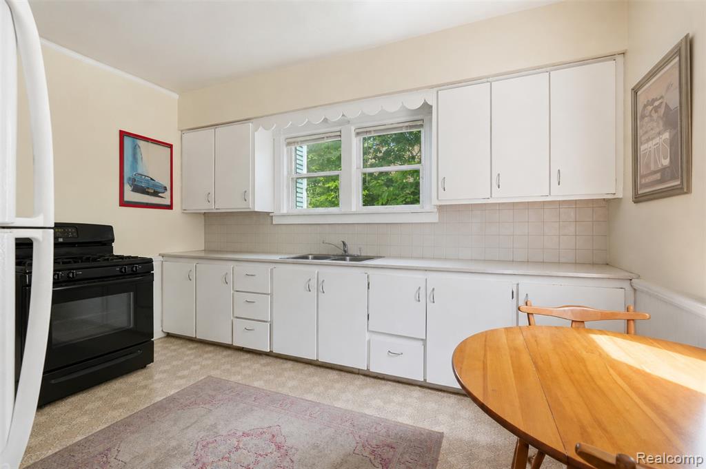612 Spring Street, Ann Arbor, MI 48103 — Photo 9