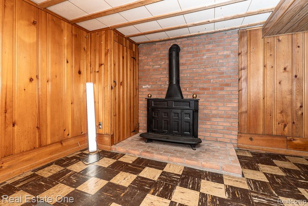 4196 Grayton Drive, Waterford, MI 48328 — Photo 24