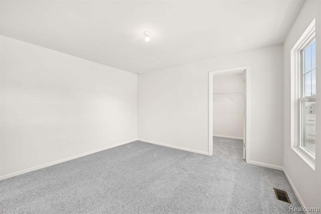 4241 Cedar Lane, Grand Blanc, MI 48439 — Photo 24