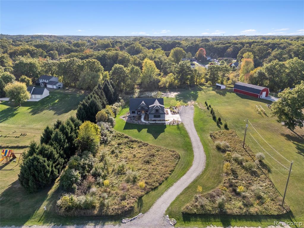 1920 Woodcreek Drive, Brighton, MI 48114 — Photo 48