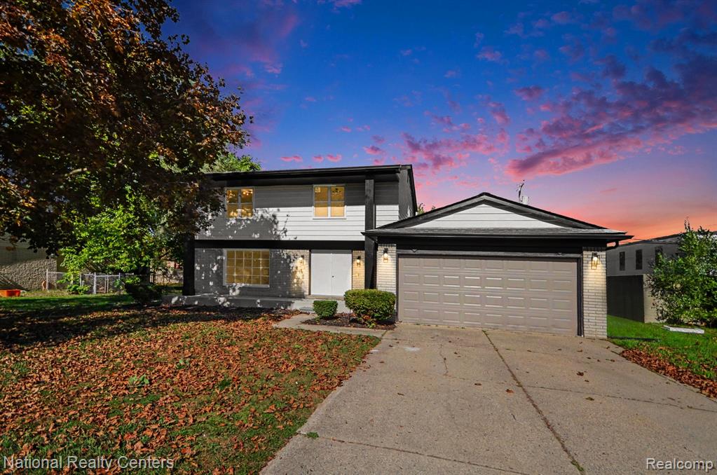 18444 Addison Drive, Southfield, MI 48075
