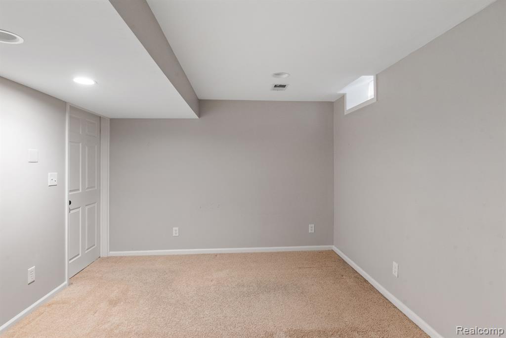 45572 N TURTLEHEAD, Plymouth, MI 48170 — Photo 31
