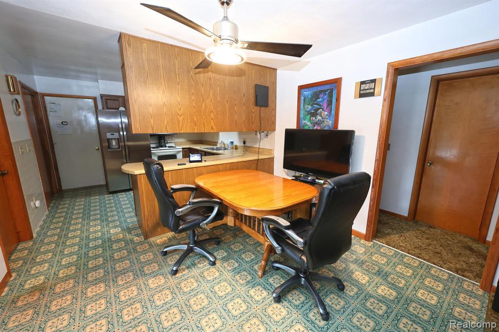 11575 Us Highway 31, Berrien Springs, MI 49103 — Photo 14