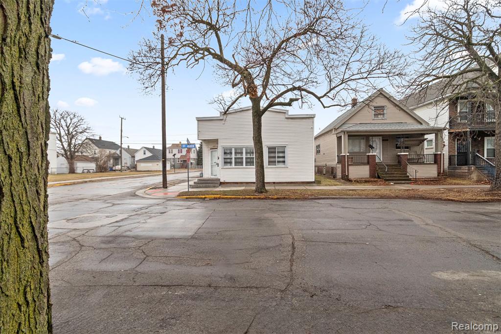 12001 Saint Aubin Street, Hamtramck, MI 48212 — Photo 3