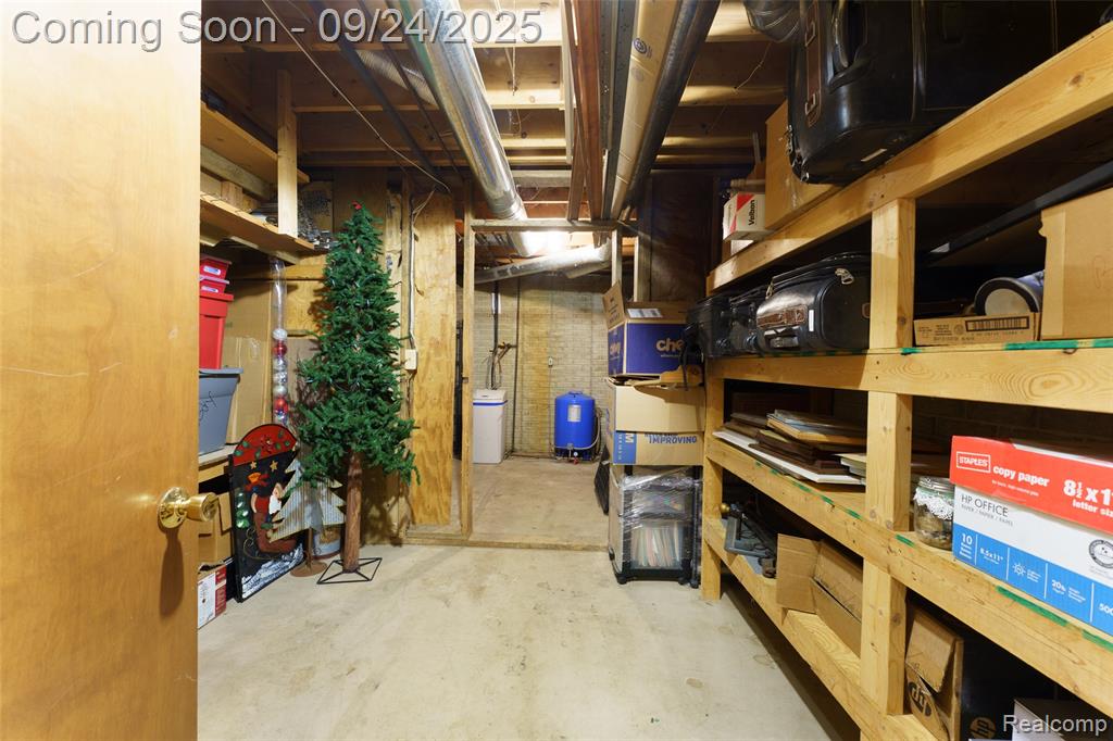 9511 W Allen Road, Fowlerville, MI 48836 — Photo 46