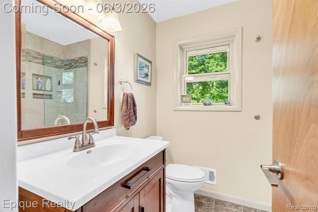 7493 S Sheridan Avenue, Durand, MI 48429 — Photo 45