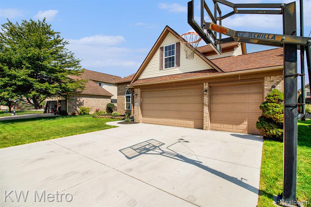 19298 Mitchell Street, Rockwood, MI — Photo 3