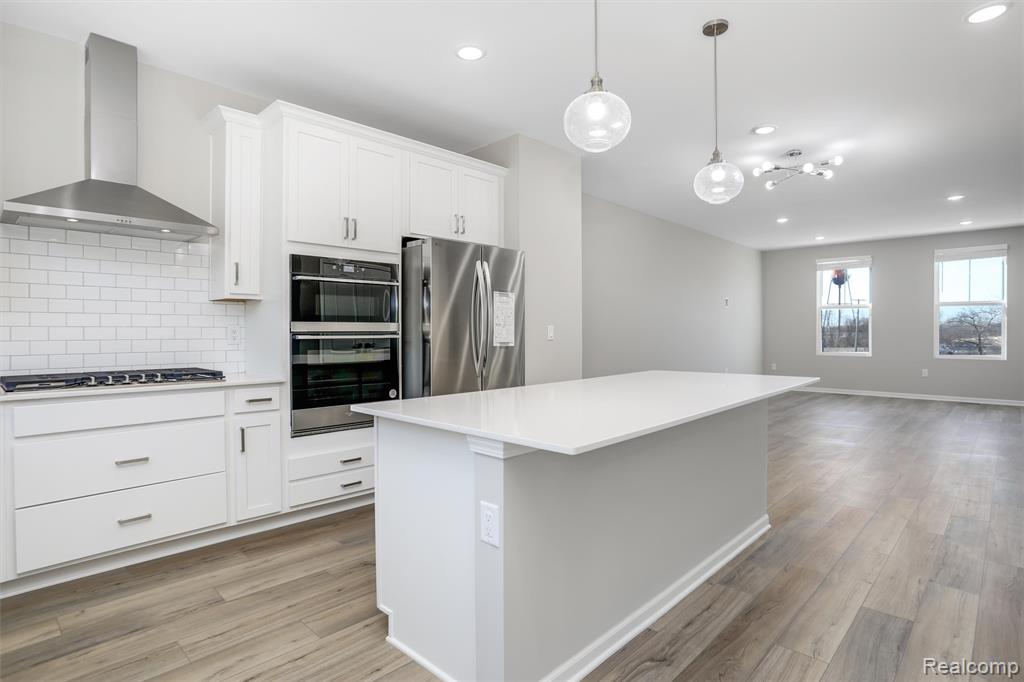 43173 Atwood Ave, Novi, MI — Photo 14