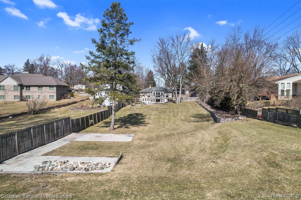 400 RED OAK LANE Lane, Rochester Hills, MI 48307 — Photo 38