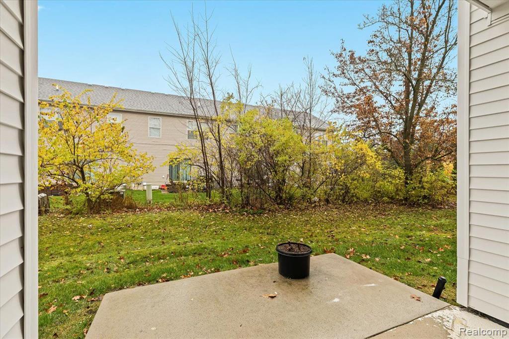 23404 MIDDLEBELT Road, Farmington Hills, MI 48336 — Photo 9