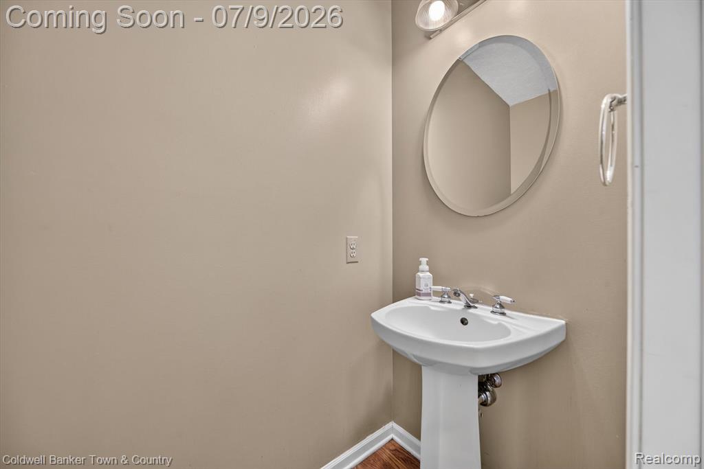 9016 Hyacinth Way, Brighton, MI 48116 — Photo 29